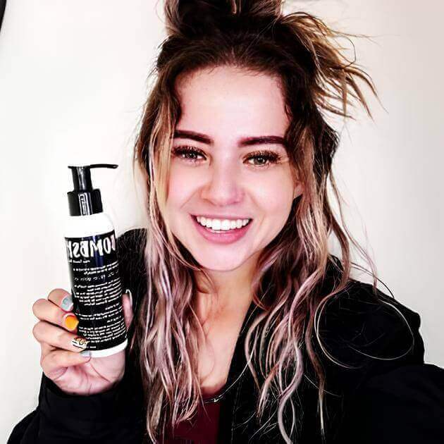 Bombshell 2 in 1 Women Shampoo & Conditioner.